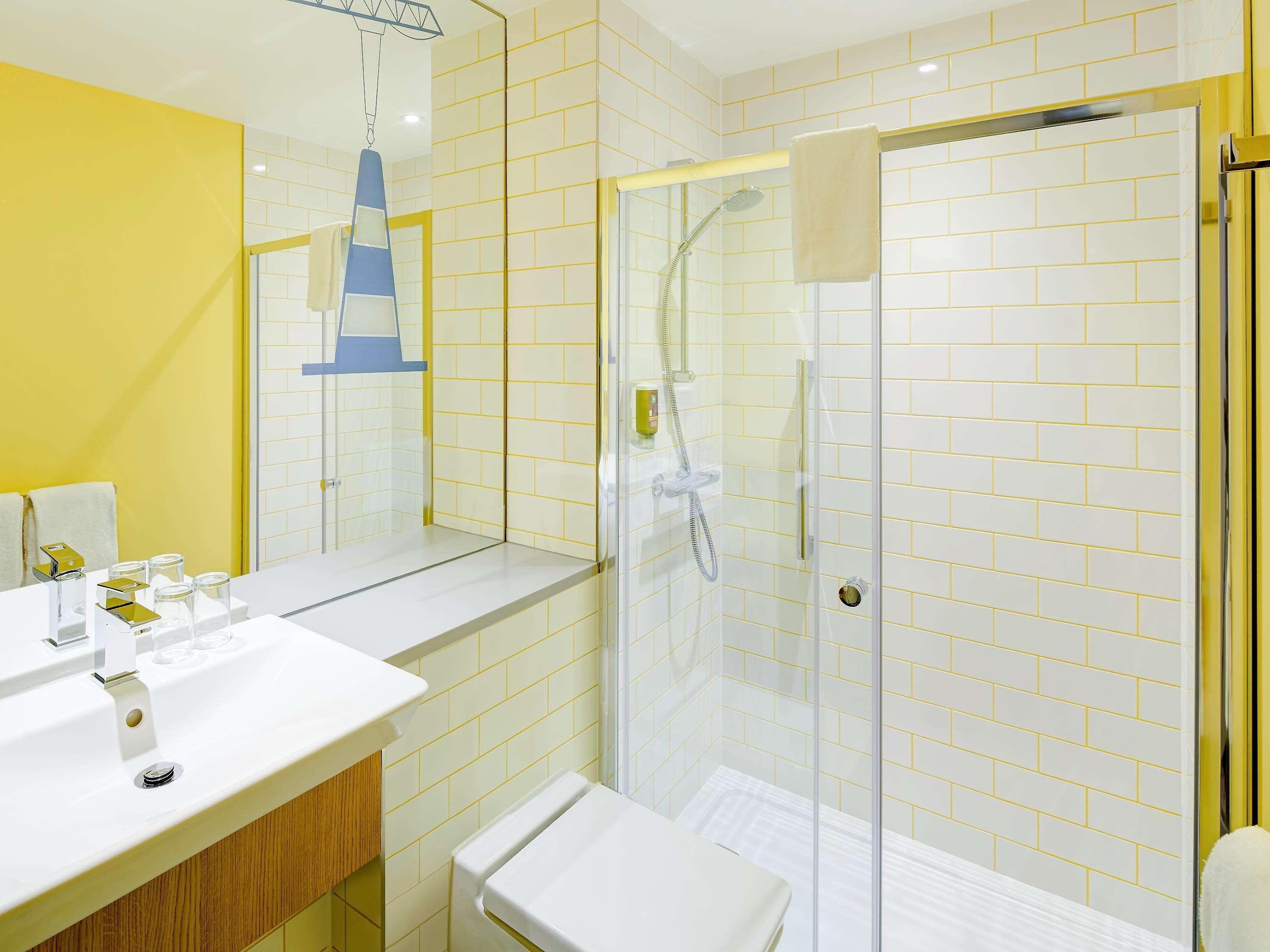 Ibis Styles Glasgow Centre George Square Bagian luar foto